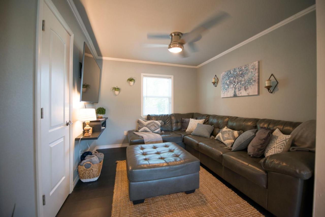 Walk To The Silos! 3 Bed 1960'S Bungalow Near Baylor 웨이코 외부 사진