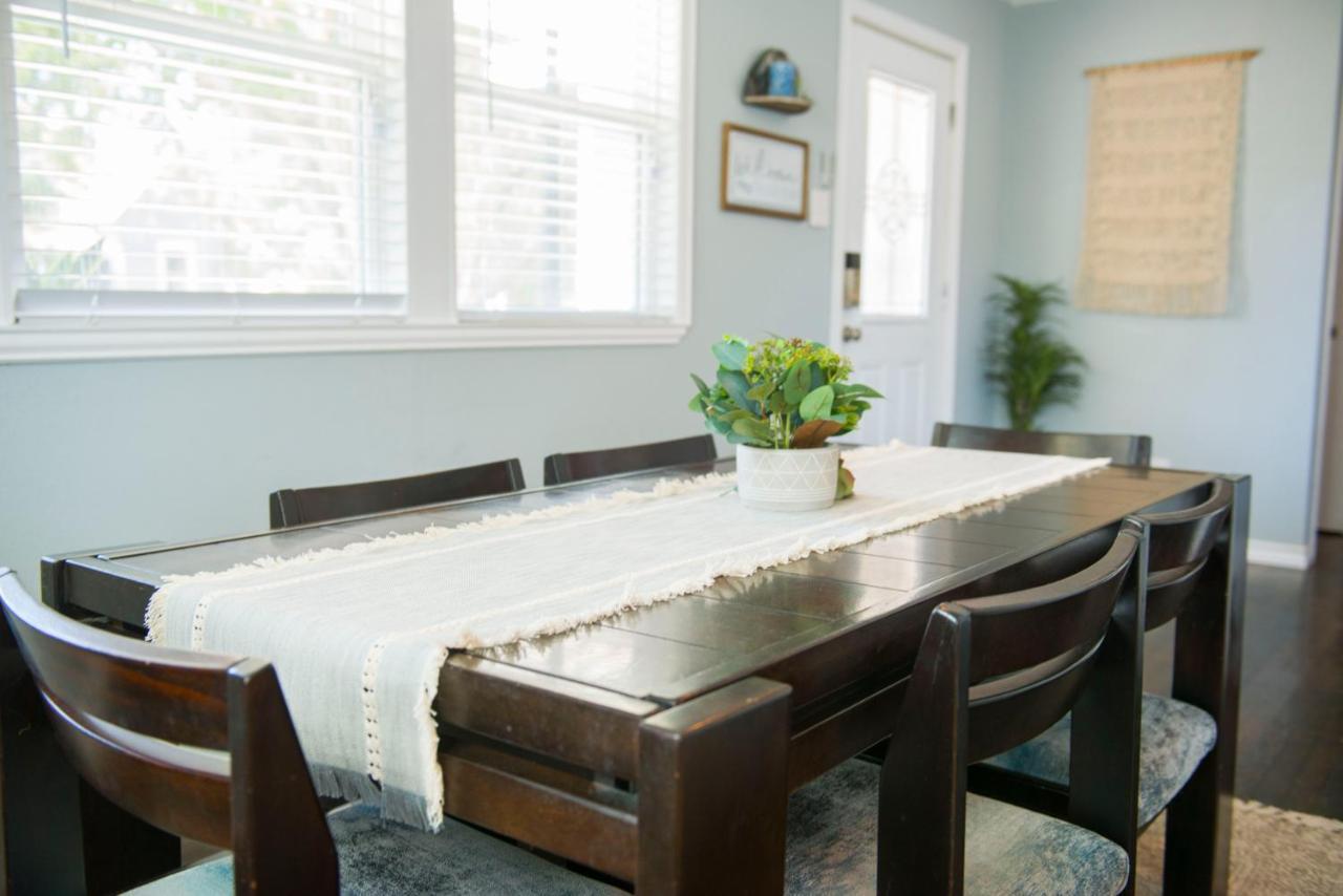 Walk To The Silos! 3 Bed 1960'S Bungalow Near Baylor 웨이코 외부 사진