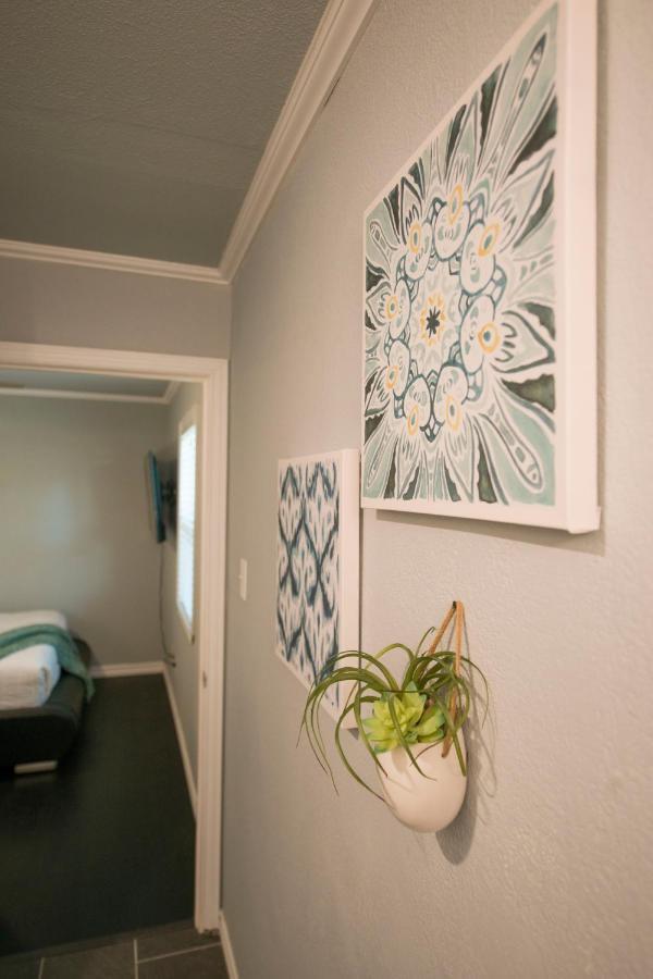 Walk To The Silos! 3 Bed 1960'S Bungalow Near Baylor 웨이코 외부 사진