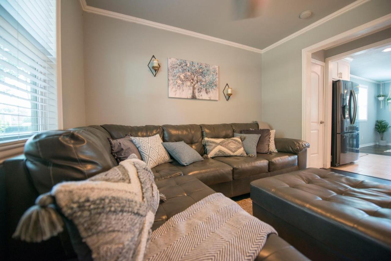 Walk To The Silos! 3 Bed 1960'S Bungalow Near Baylor 웨이코 외부 사진